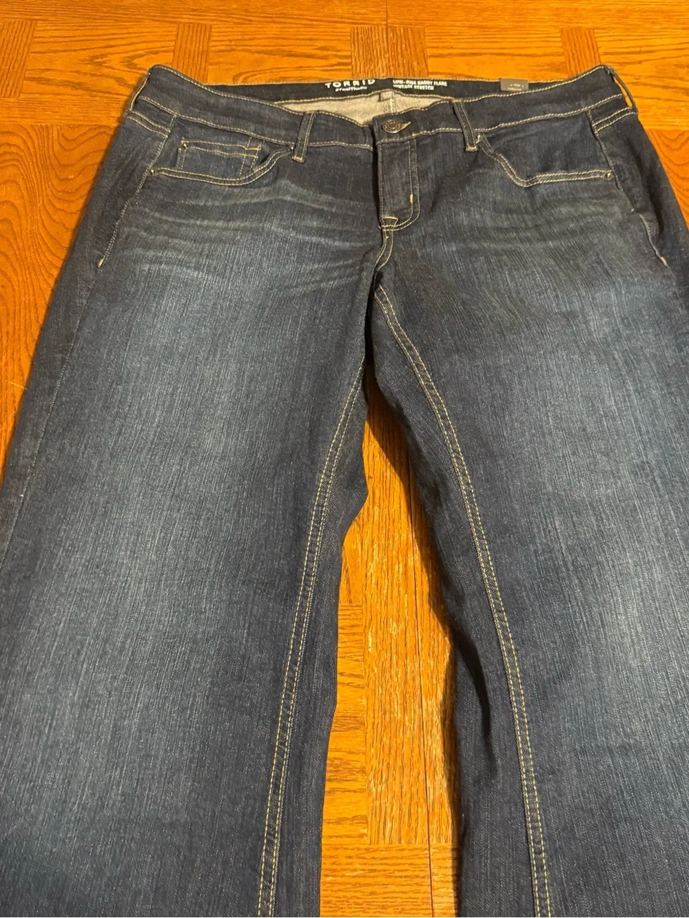 Torrid Low Rise Baggy Flare Vintage Stretch Dark Wash Denim Jeans Sz 14 Tall NWT